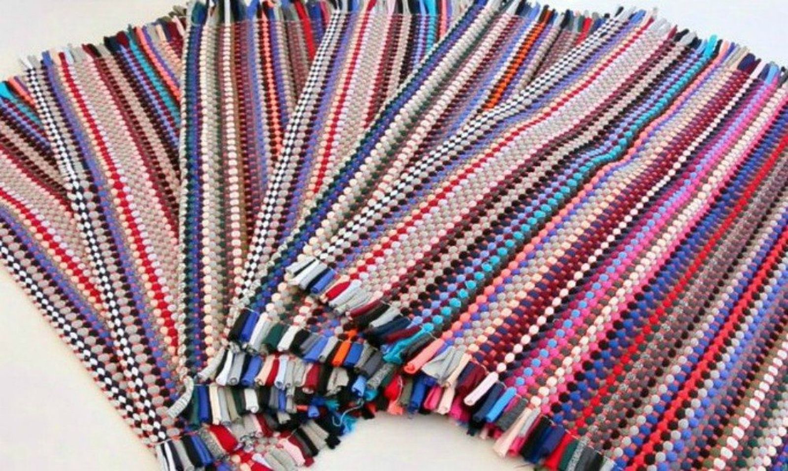 Dollar Store Rugs, Dollar Store Rug Projects, How to Use Dollar Store Rugs, How to Upcycle Dollar Store Rugs, Dollar Store Craft Projects, DIY Dollar Store Crafts