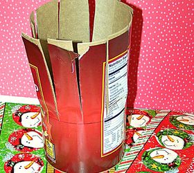 https://cdn-fastly.hometalk.com/media/2016/11/16/3611923/deck-the-oatmeal-box-for-a-christmas-gift.jpg?size=720x845&nocrop=1