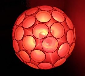 Mejor decoración casera DIY : Bola de luz con vasos de termocol