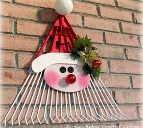s tired of christmas wreaths try these ideas instead, crafts, wreaths, Turn an old rake into a Santa greeter