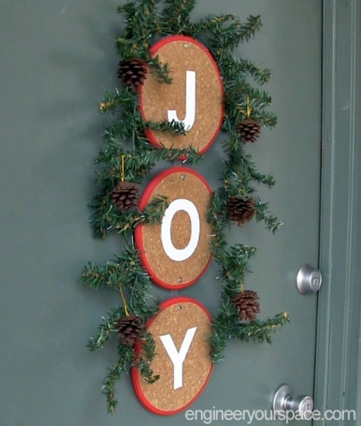 s tired of christmas wreaths try these ideas instead, crafts, wreaths, Show your joy with cork trivets