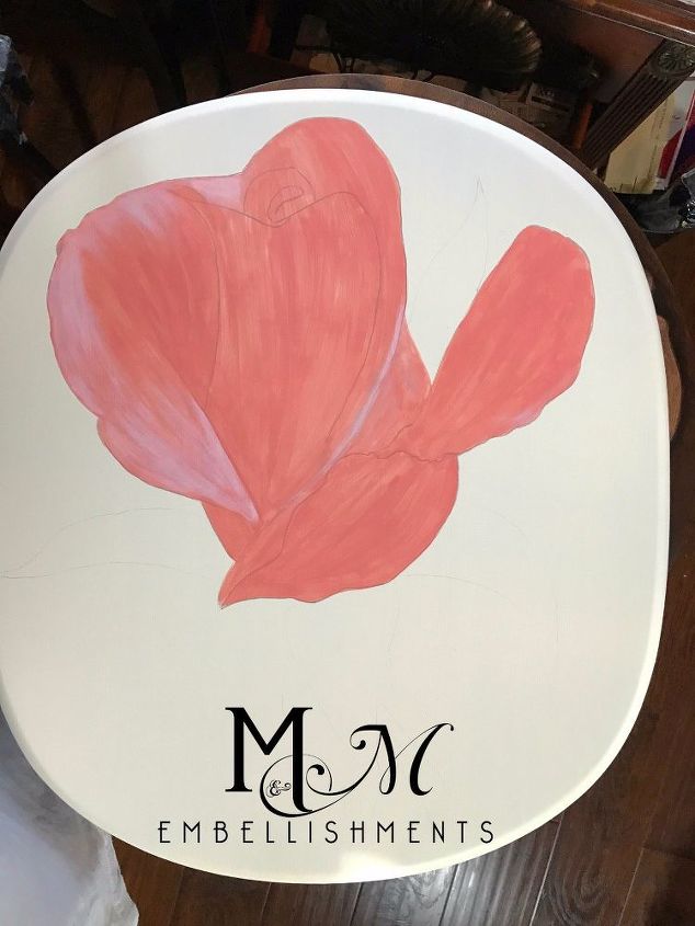 mesa requintada de rosas pintadas e pintadas mo