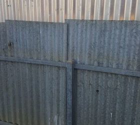 how can i cover up my side fence, Close look at the old fence