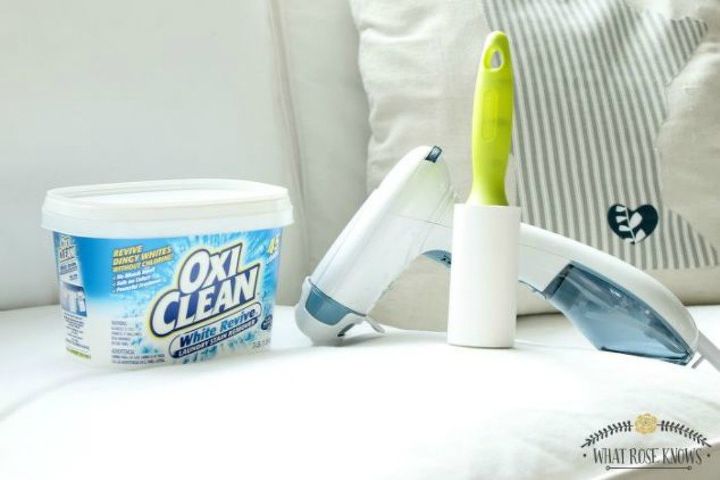 s how to quickly clean your living room before you go to bed, cleaning tips, how to, Use a lint roller to pick up hair and dust