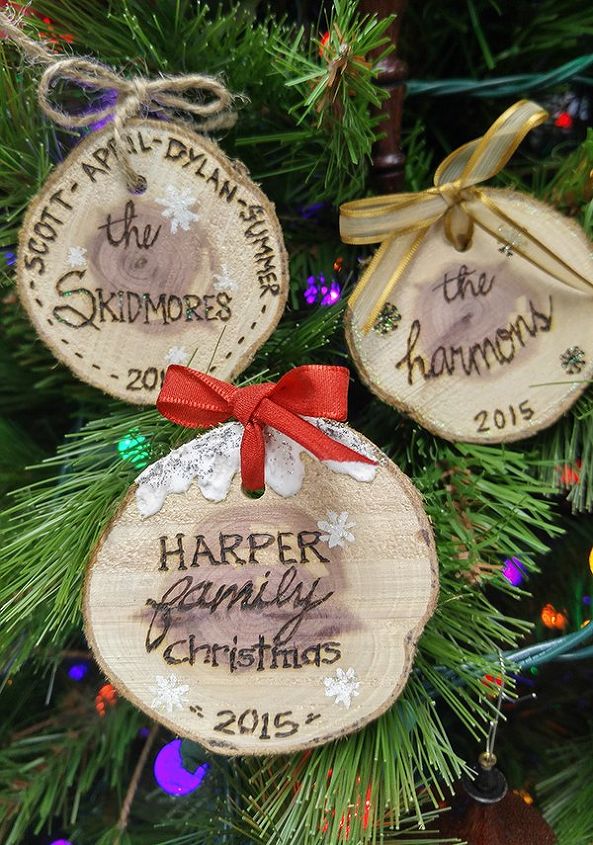 Quick & Easy Personalized Wood Slice Ornaments | Hometalk