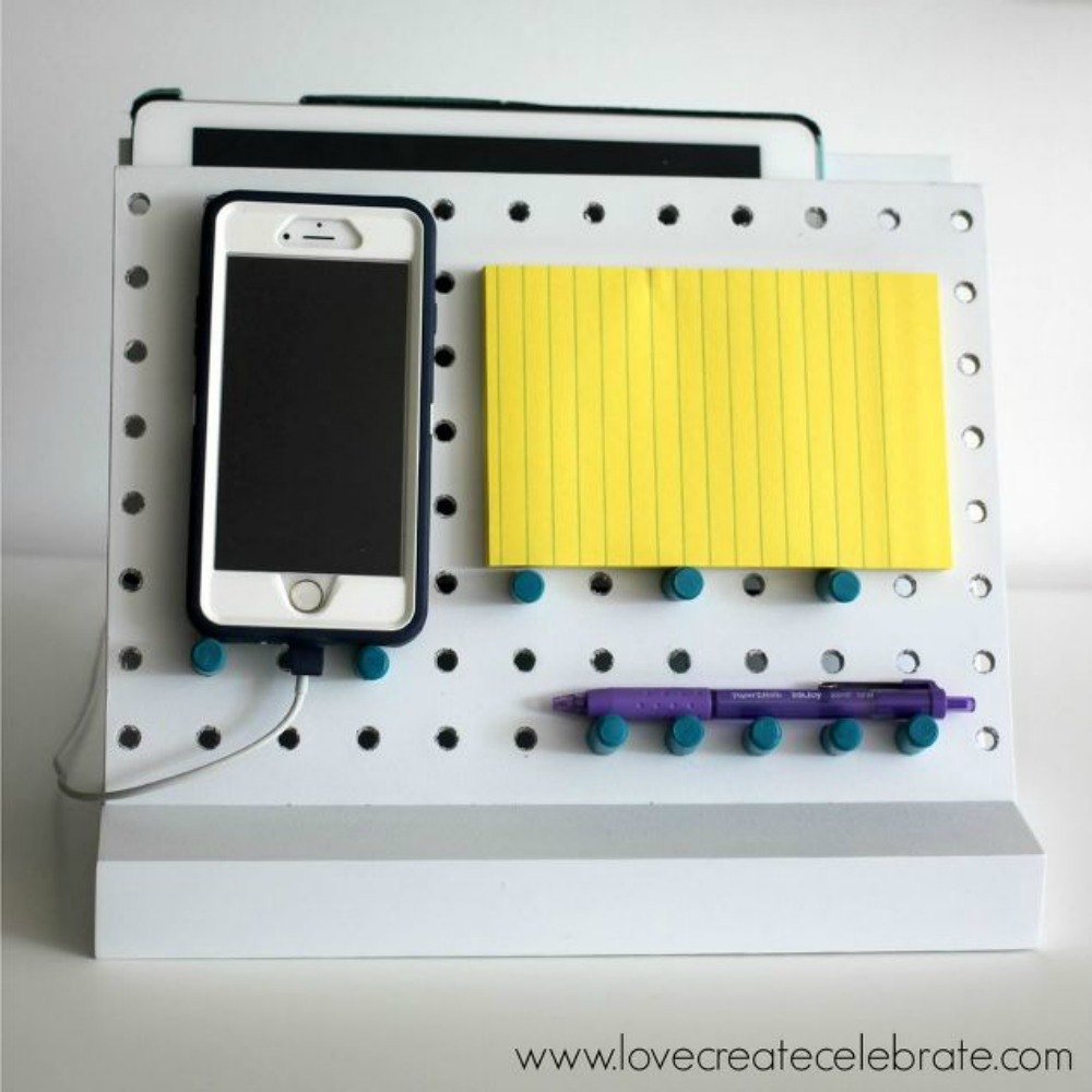 13 Desk Ideas That Will Make You Smile At Work Hometalk