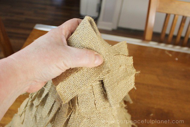 burlap tree from 6 hangers, crafts