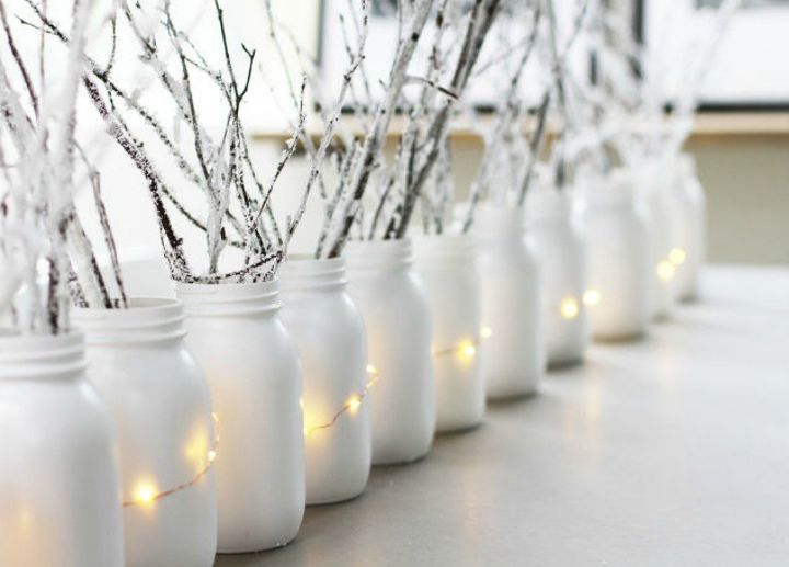 s let it snow with these 12 winter decorating ideas, Decorate your table with white centerpieces