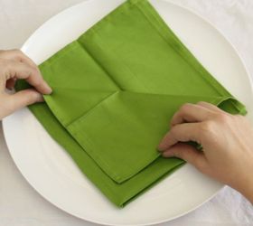 fold your christmas napkins