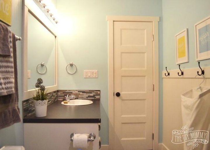 s give your kids the coolest bathroom with these 13 jaw dropping ideas, bathroom ideas, Redo it in bright colors