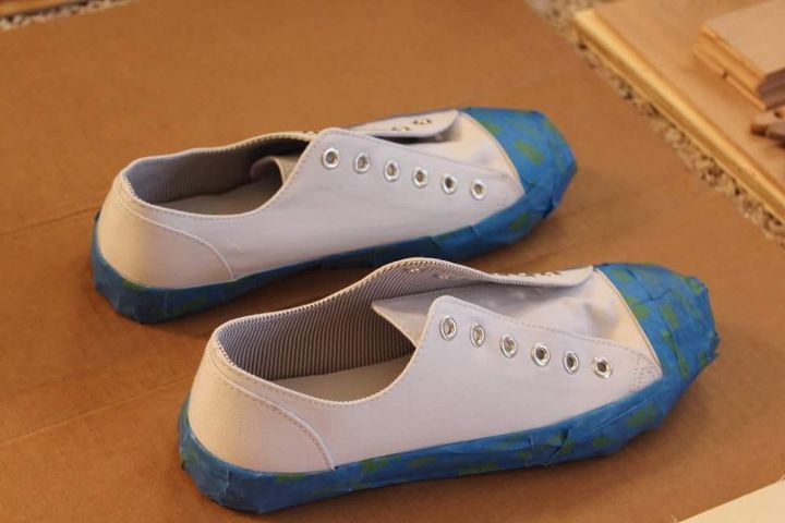 painted canvas sneakers perfect christmas gift for teens o