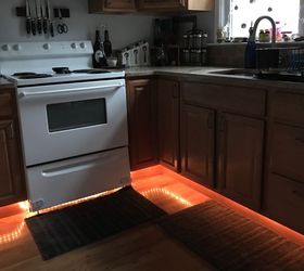 rope light under kitchen cabinet