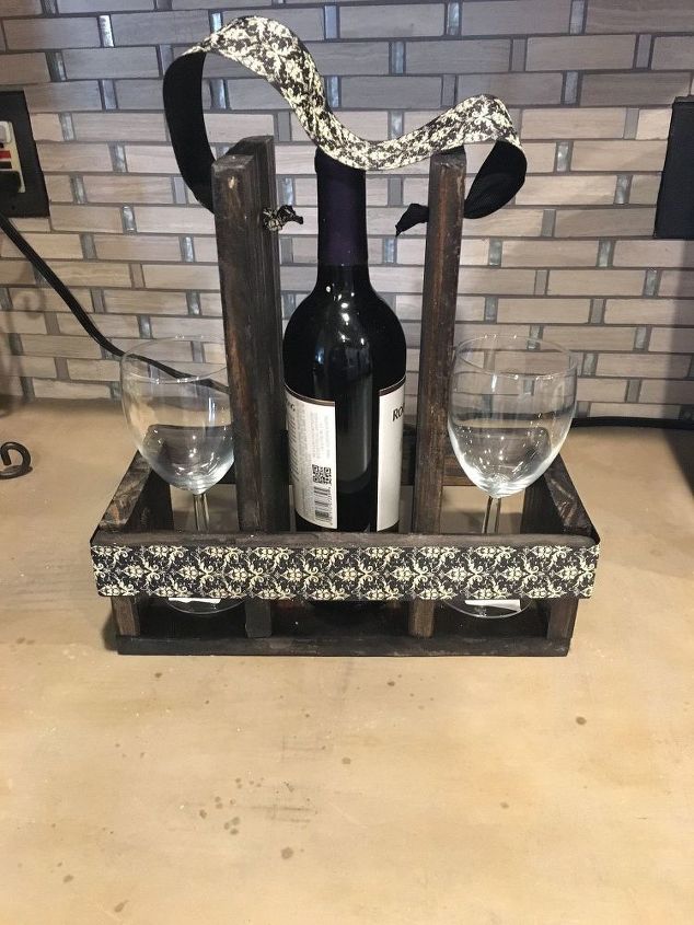 DIY Wine Caddy Hometalk diy-wine-caddy-hometalk