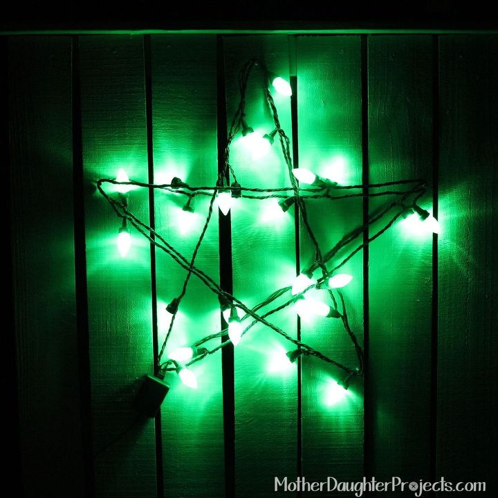 holiday fence star using app lights, fences