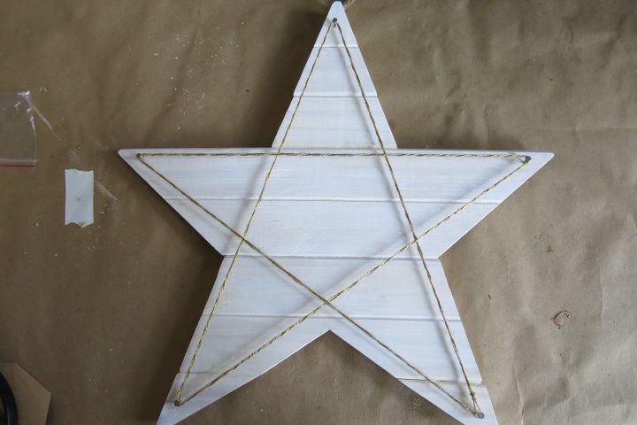 plain wooden star becomes star of holiday display