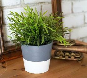 https://cdn-fastly.hometalk.com/media/2016/12/01/3628319/transform-your-cheap-planters-with-these-15-stunning-ideas.jpg?size=720x845&nocrop=1