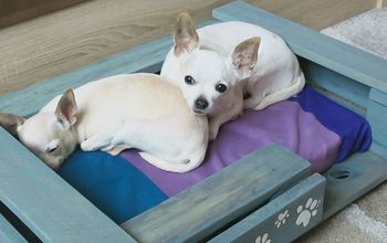 Pet Bed From Pallet - VIDEO