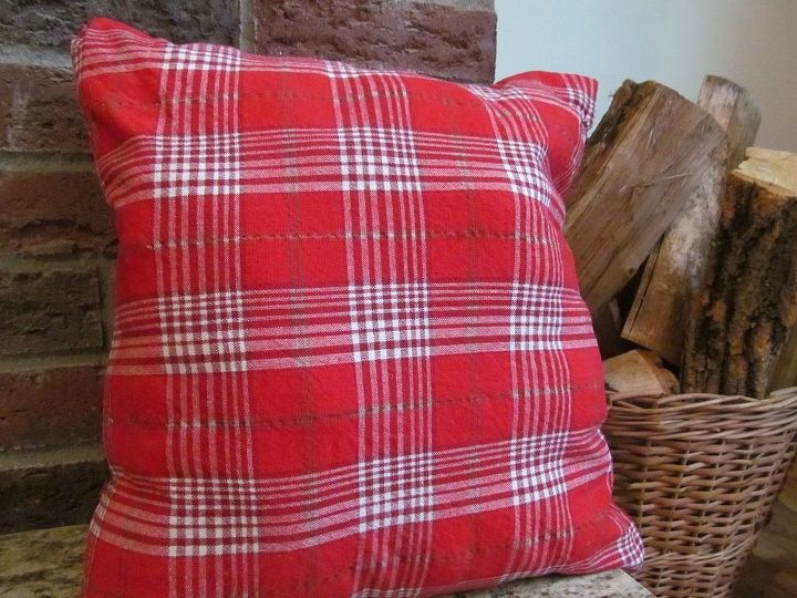 No Sew Christmas Pillows Hometalk no-sew-christmas-pillows-hometalk