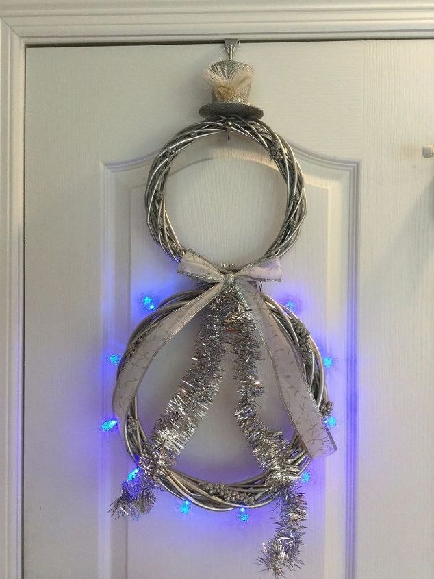 light up snowman wreath, crafts, wreaths