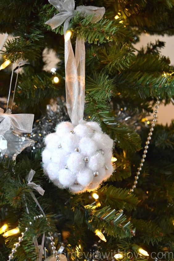 create an easy pom pom christmas ornament, christmas decorations, seasonal holiday decor