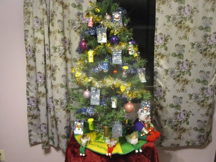 re purposed jean denim christmas tree ornaments, christmas decorations, seasonal holiday decor