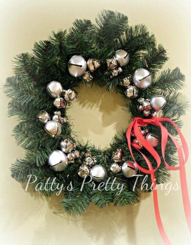 s don t hang your wreath before you see these 12 updates, crafts, wreaths, Attach a bunch of jingle bells