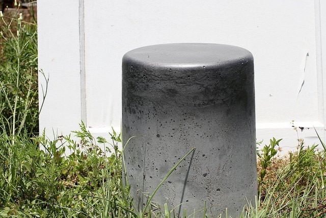 diy concrete side table, concrete masonry, painted furniture