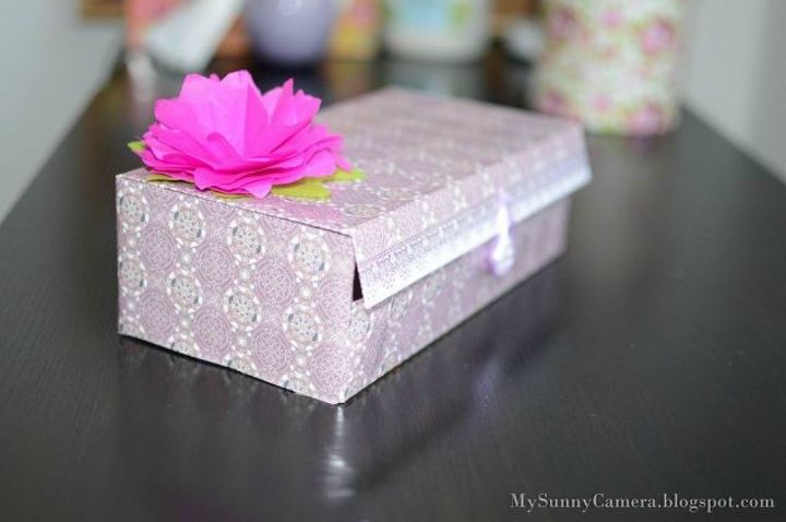 s why everyone is saving their tissue boxes this season, They re the prettiest jewelry containers