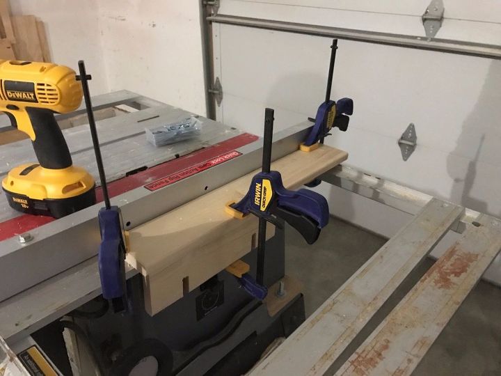 how to tell time coffee and wine sign hanger