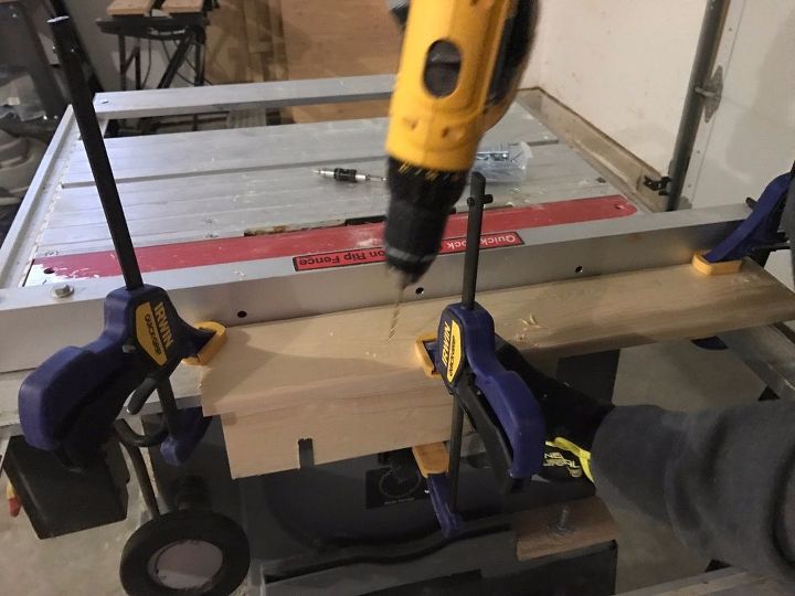 how to tell time coffee and wine sign hanger