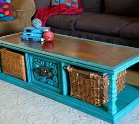 Turquoise Chalk Paint On An Old Coffee Table