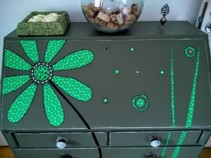 s give your kids the coolest furniture with these 14 jaw dropping ideas, painted furniture, Add some vibrant and retro colors and shapes
