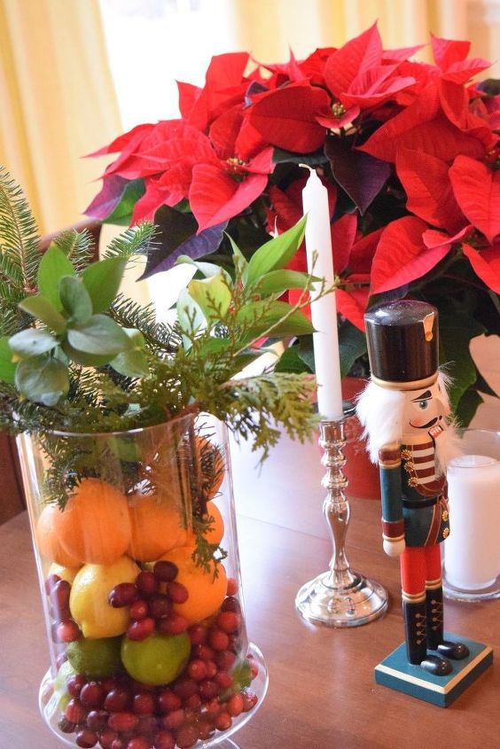 inexpensive fast and simple christmas decorating 