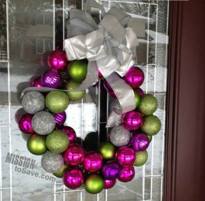 diy ornament christmas wreath