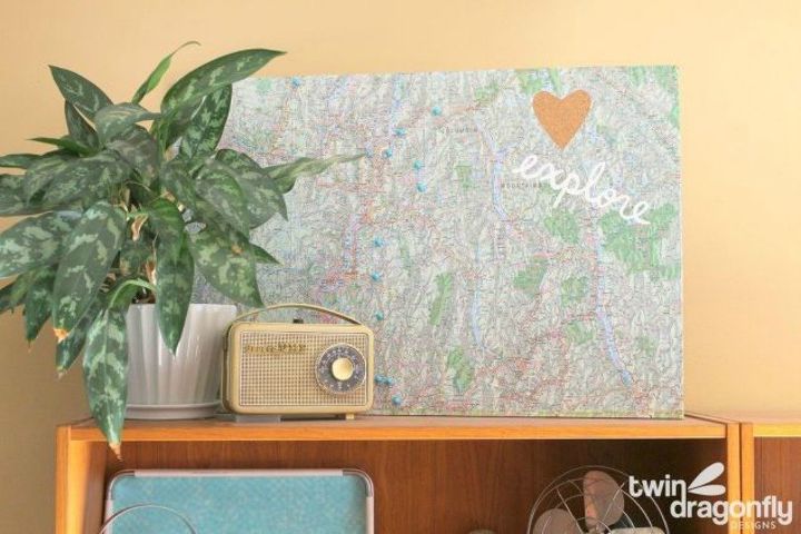 s 11 gorgeous ideas that will change the way you see cork board, Like this retro family vacation memory board