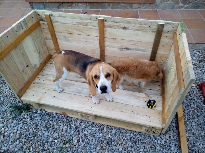 casa de cachorro de madeira de palete recuperada