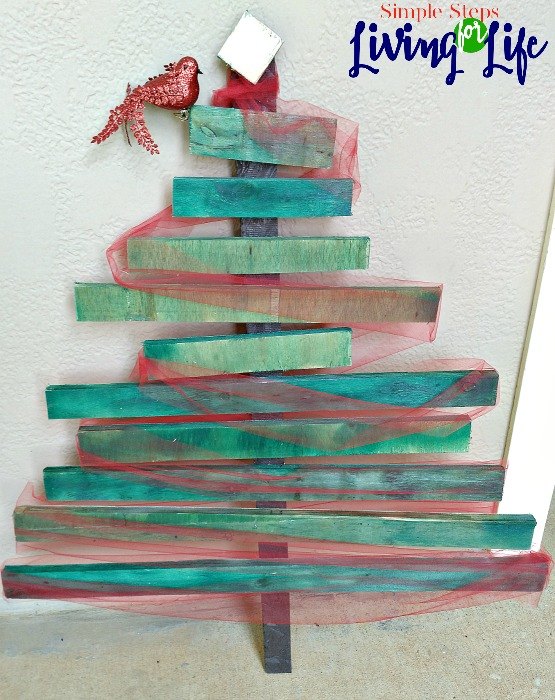 4 steps to a simple scrap wood christmas tree