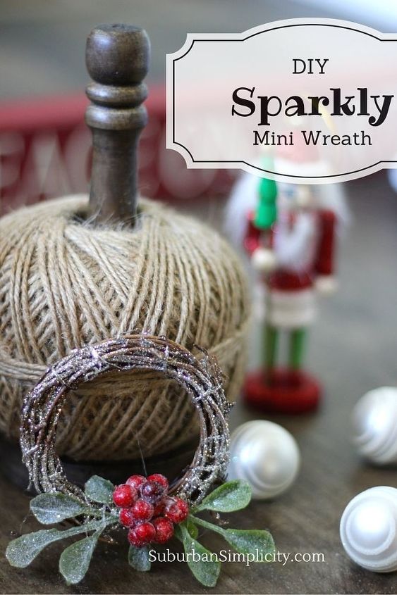 sparkly mini wreath, crafts, wreaths