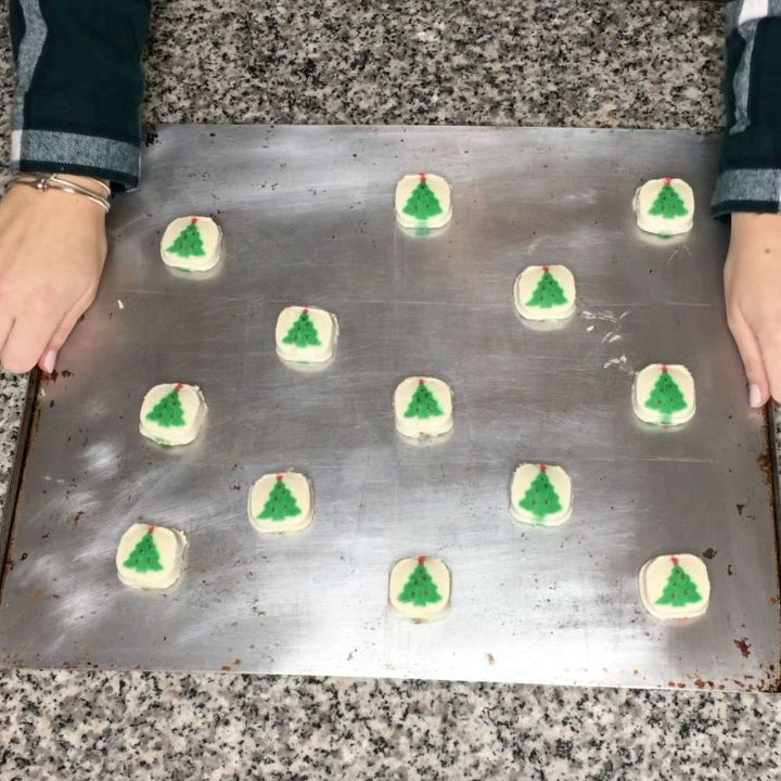 how to clean your old cookie sheet, cleaning tips, how to