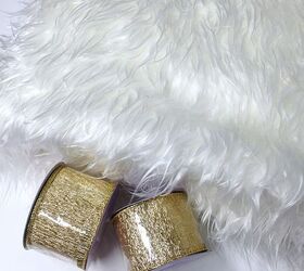 no sew rustic glam faux fur and gold tree skirt