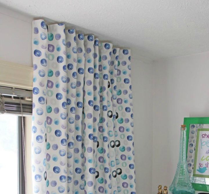 s 14 brilliant command hook hacks for your home, home decor, Create perfectly pleated curtains