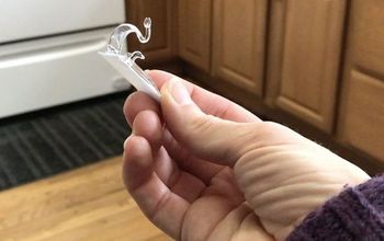 14 Brilliant Command Hook Hacks for Your Home