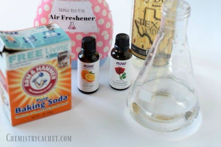 s make your home smell amazing with these diy winter scent ideas, home decor, This homemade orange and rose spray