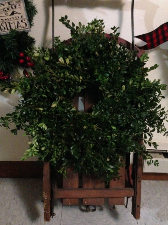 natural fresh boxwood wreath, crafts, wreaths