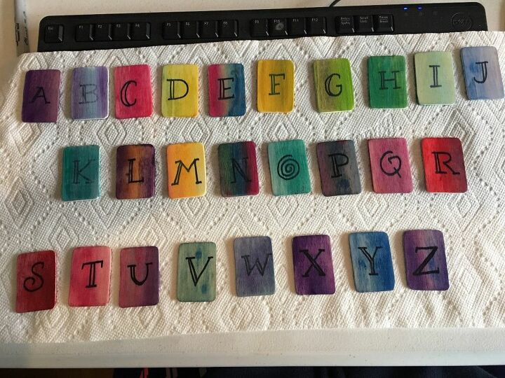 utilice unicorn spit para hacer un juego de alfabeto de madera, A tus hijos les encantar