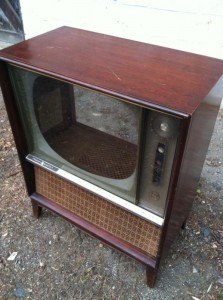upcycled retro console tv, home decor