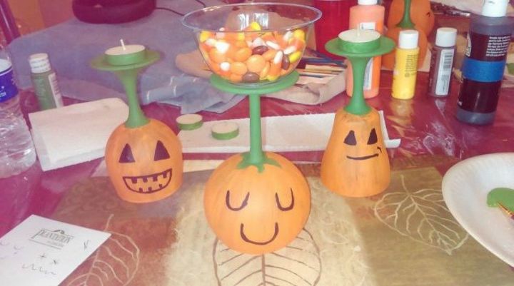 s grab a wine glass for these 14 gorgeous ideas, Or these halloween themed ones with candy