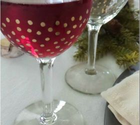 s grab a wine glass for these 14 gorgeous ideas, These polka dotted holiday ones