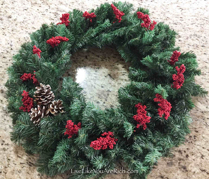 christmas holly berry wreath, crafts, wreaths