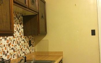  Reforma de cozinha de $ 150 com pintura e piso fresco